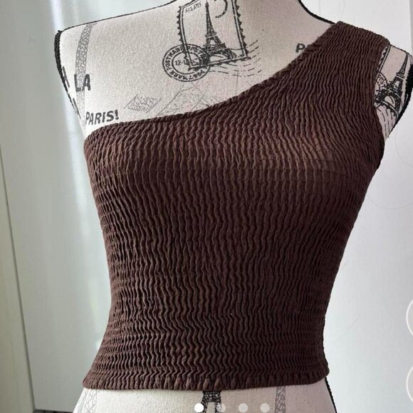 RARE Brandy Melville One shoulder top - Picture 1 of 4